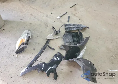 2015 Nissan Altima 2.5 z USA, uszkodzony, nr VIN 1N4AL3AP9FC273055